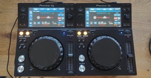2x Pioneer XDJ 700 set met originele doos, Ophalen, Zo goed als nieuw, Pioneer