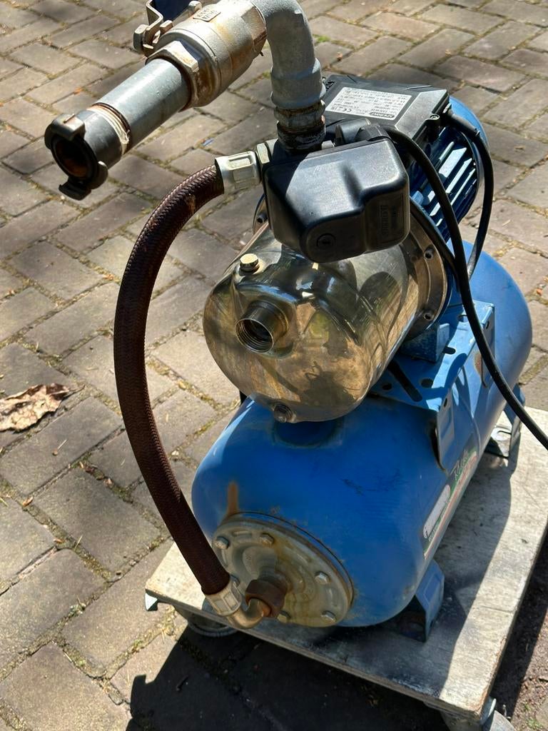 Hydrofoor pomp, Ophalen of Verzenden, Gebruikt, Elektrisch, Overige typen