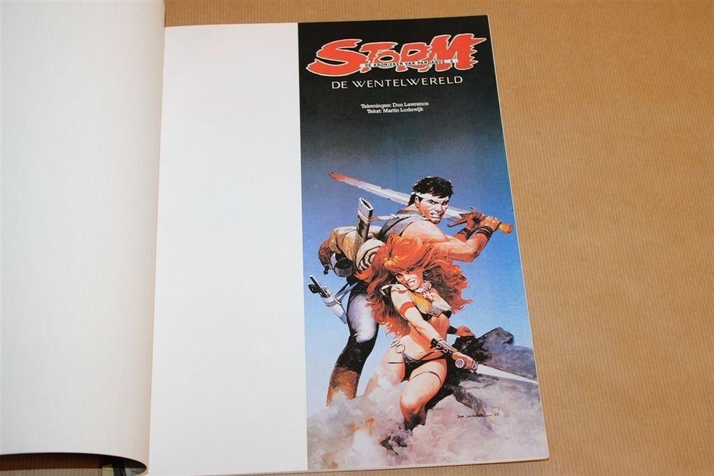 Storm 17 — De Wentelwereld [1e Druk 1988], Boeken, Eén stripboek, Ophalen of Verzenden, Gelezen