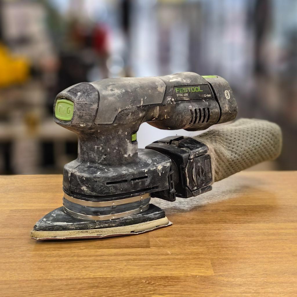 Festool DTSC 400 LI 3-Hoek Accu Schuurmachine - Prima!, Festool, Zo goed als nieuw, Support@festool.com, Festool GmbH, Wertstraße 20, 
73240 Wendlingen
Germany