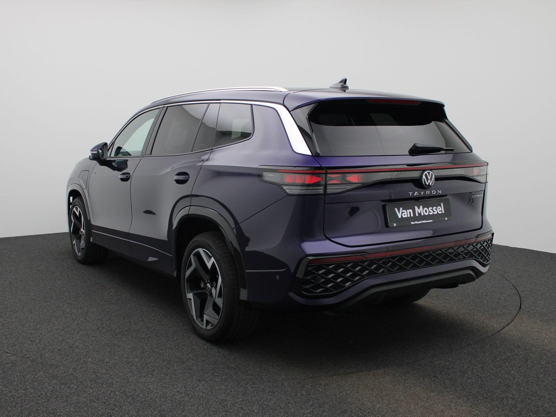 Volkswagen Tayron 1.5 eHybrid R-Line Edition 272 PK| SoH 100, 12 maanden, Stof, 26 kWh, Plug-in hybride