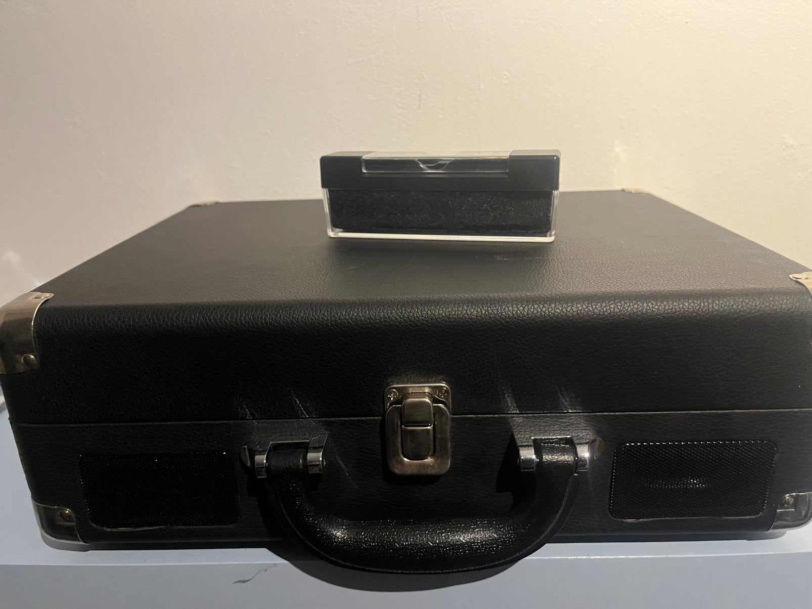Audizio koffer platenspeler met schoonmaak kit, Ophalen of Verzenden, Zo goed als nieuw, Platenspeler, Overige merken