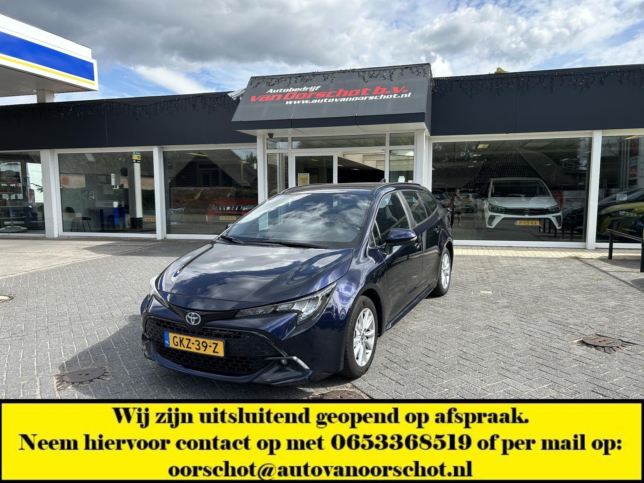 Toyota Corolla Touring Sports Hybrid 140 Active, Gebruikt, 4 cilinders, Blauw, Corolla