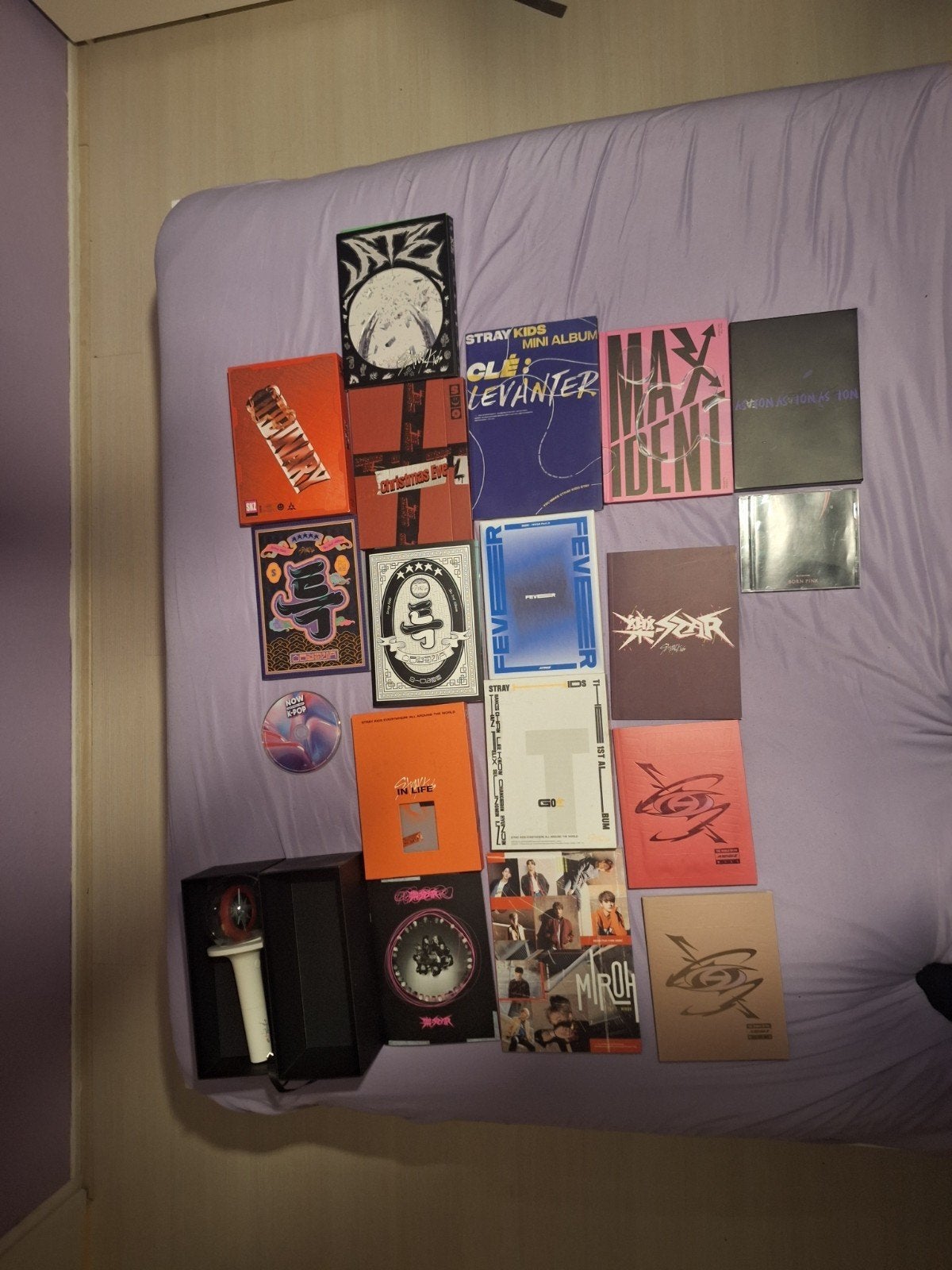 Stray Kids K-pop CD's en Lightstick Collectie, Gebruikt, K-pop, Ophalen of Verzenden, Inclusief doosje