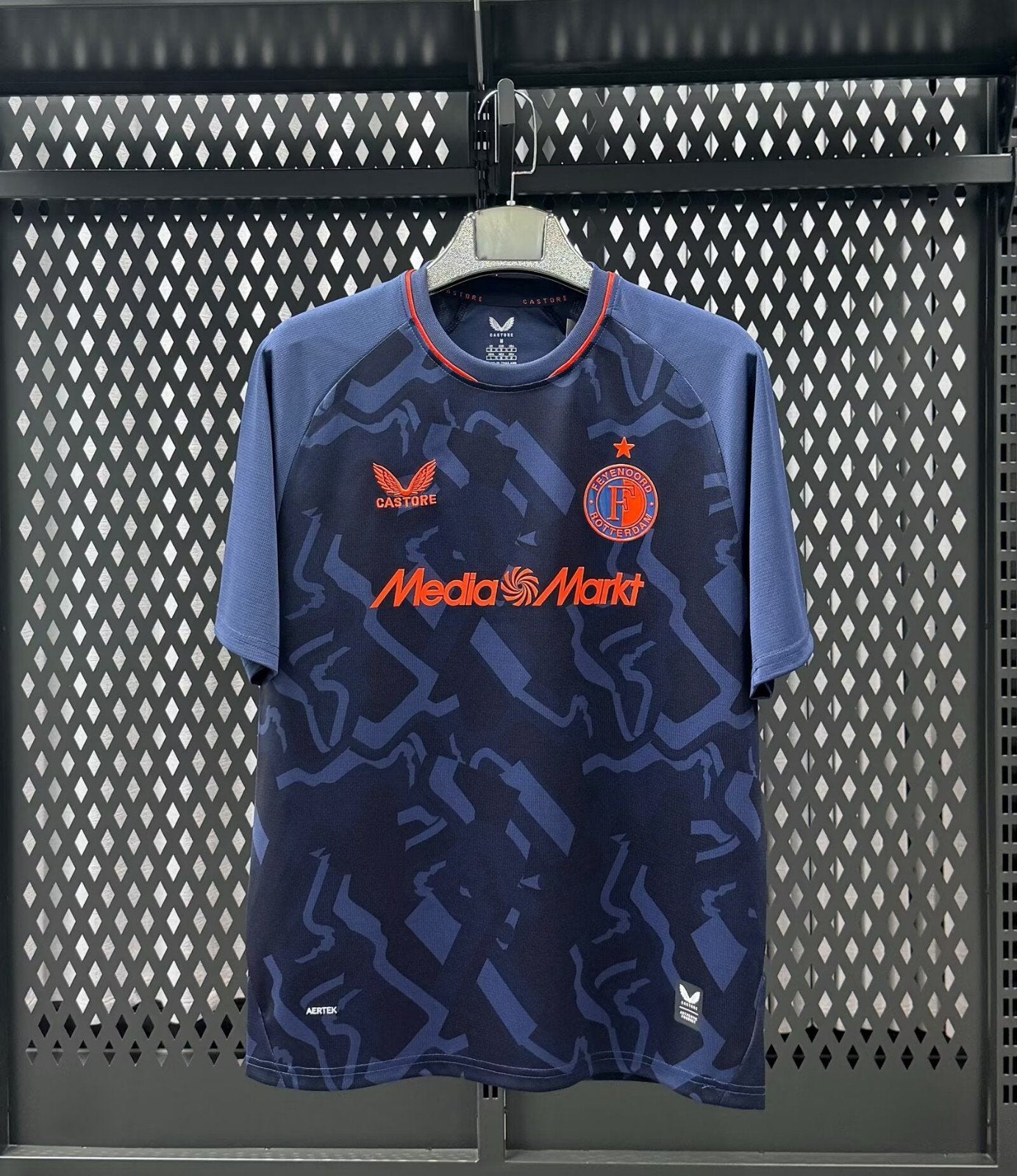 Feyenoord 24/25 3rd Shirt Blauw - Nieuw! Fan Versie, Sport en Fitness, Verzenden, Nieuw, Shirt