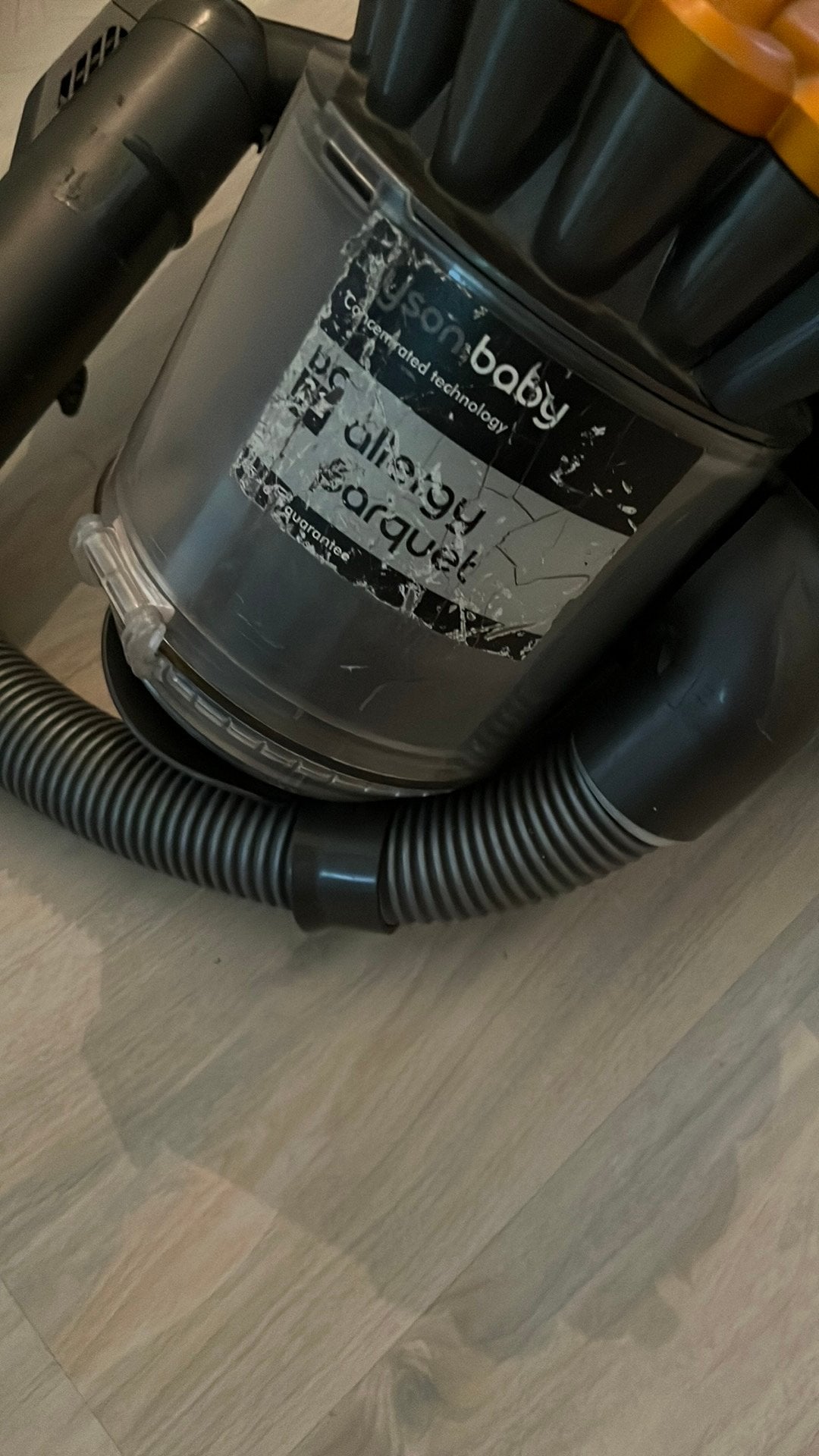Foto 3 van Dyson DC22 Allergy Parquet sledestofzuiger