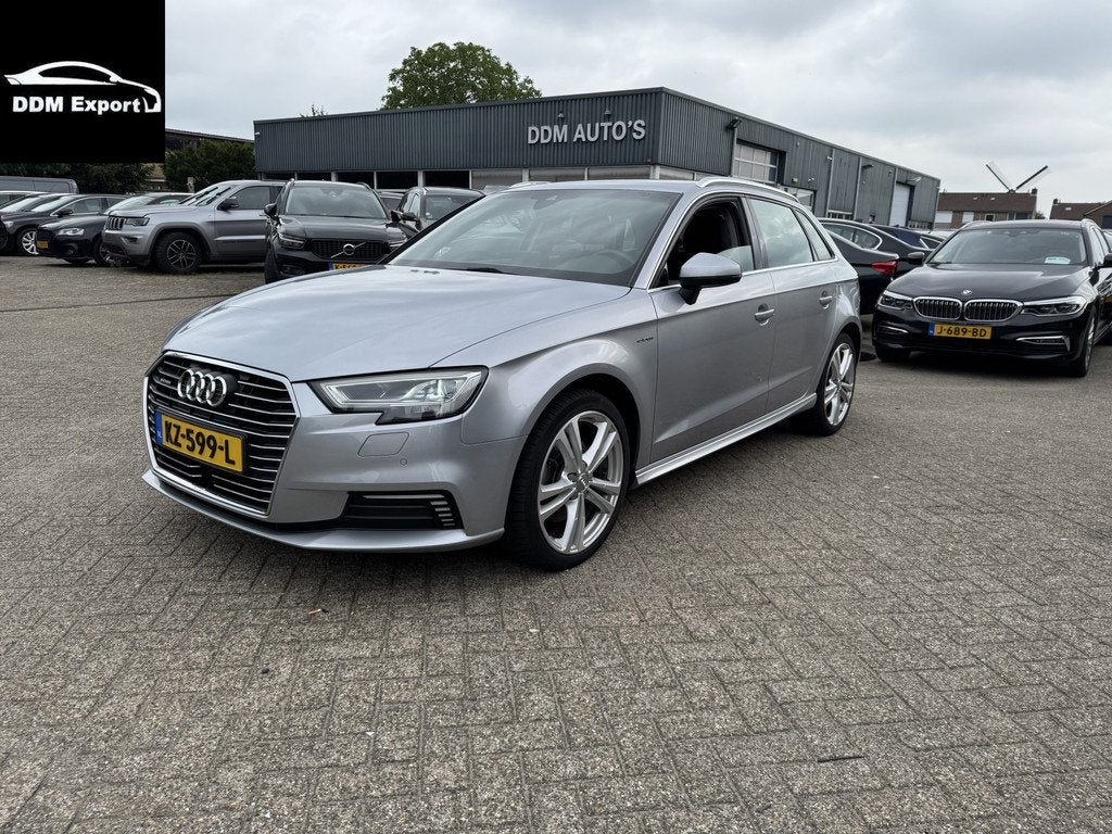 Audi A3 Sportback 1.4 e-tron Lease Edition Automaat | Clima, Auto's, Audi, Stof, Gebruikt, Euro 6, 4 cilinders