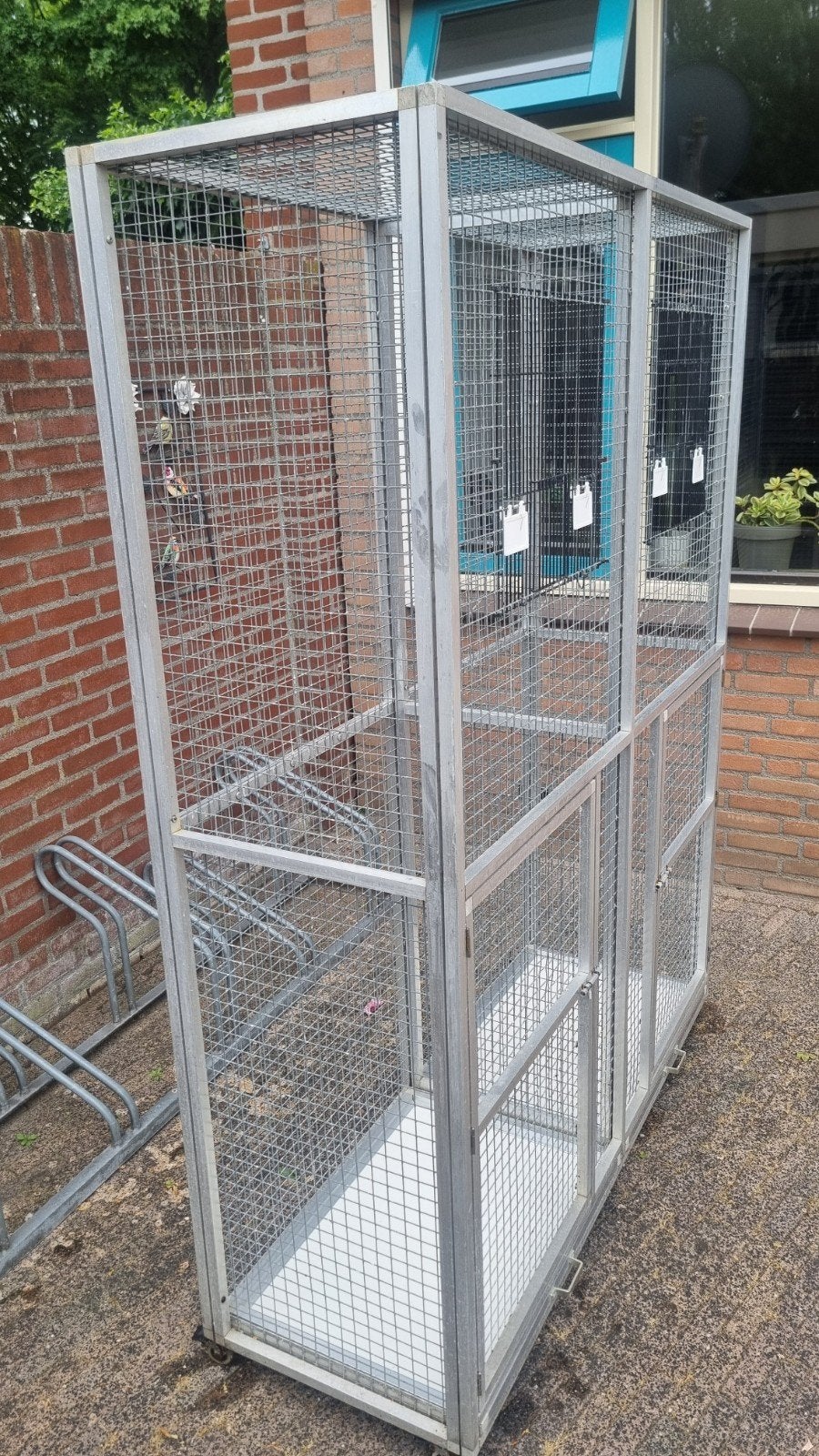 Dubbele vogelkooi, Dieren en Toebehoren, Ophalen, Zo goed als nieuw, Aluminium, Vogelkooi