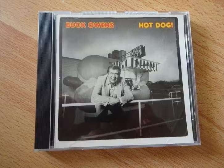 CD Buck Owens – Hot Dog! , Country, Honky Tonk CDP 7 91132 2, Ophalen of Verzenden, Zo goed als nieuw, Country, Album