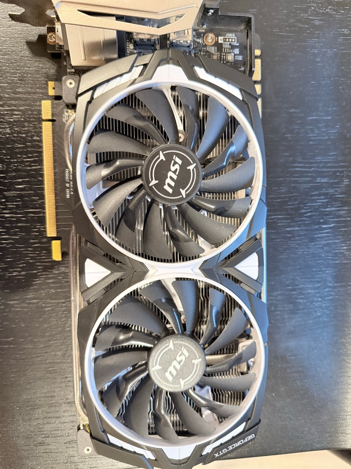 Foto 10 van Gaming PC- AMD Ryzen 9 3900X, RTX 1080 Ti, 32GB RAM