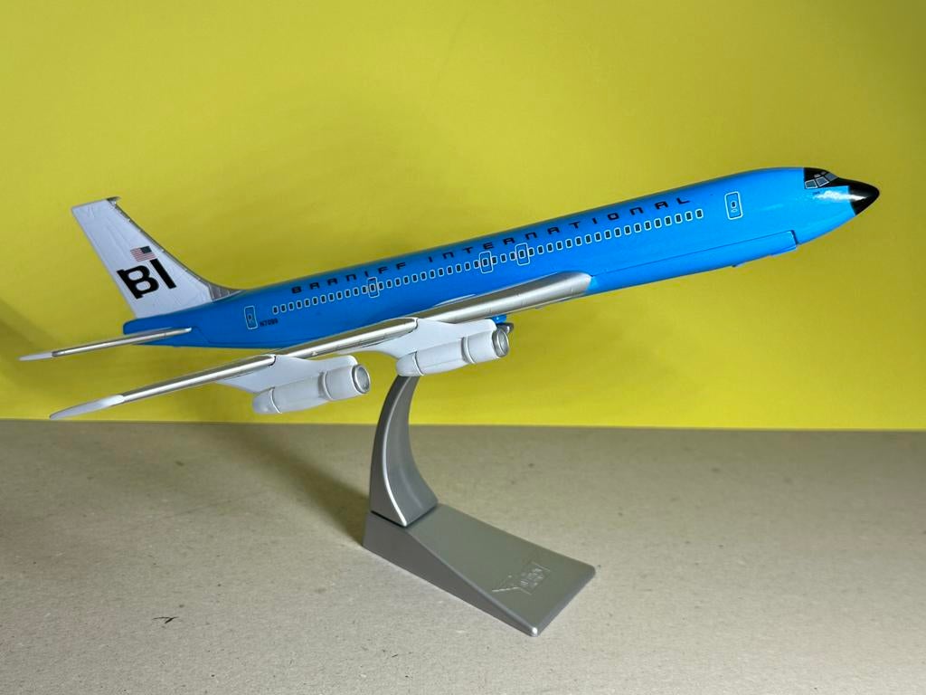 Corgi  Boeing 707 Braniff 1:44, Ophalen of Verzenden, Zo goed als nieuw, Schaalmodel