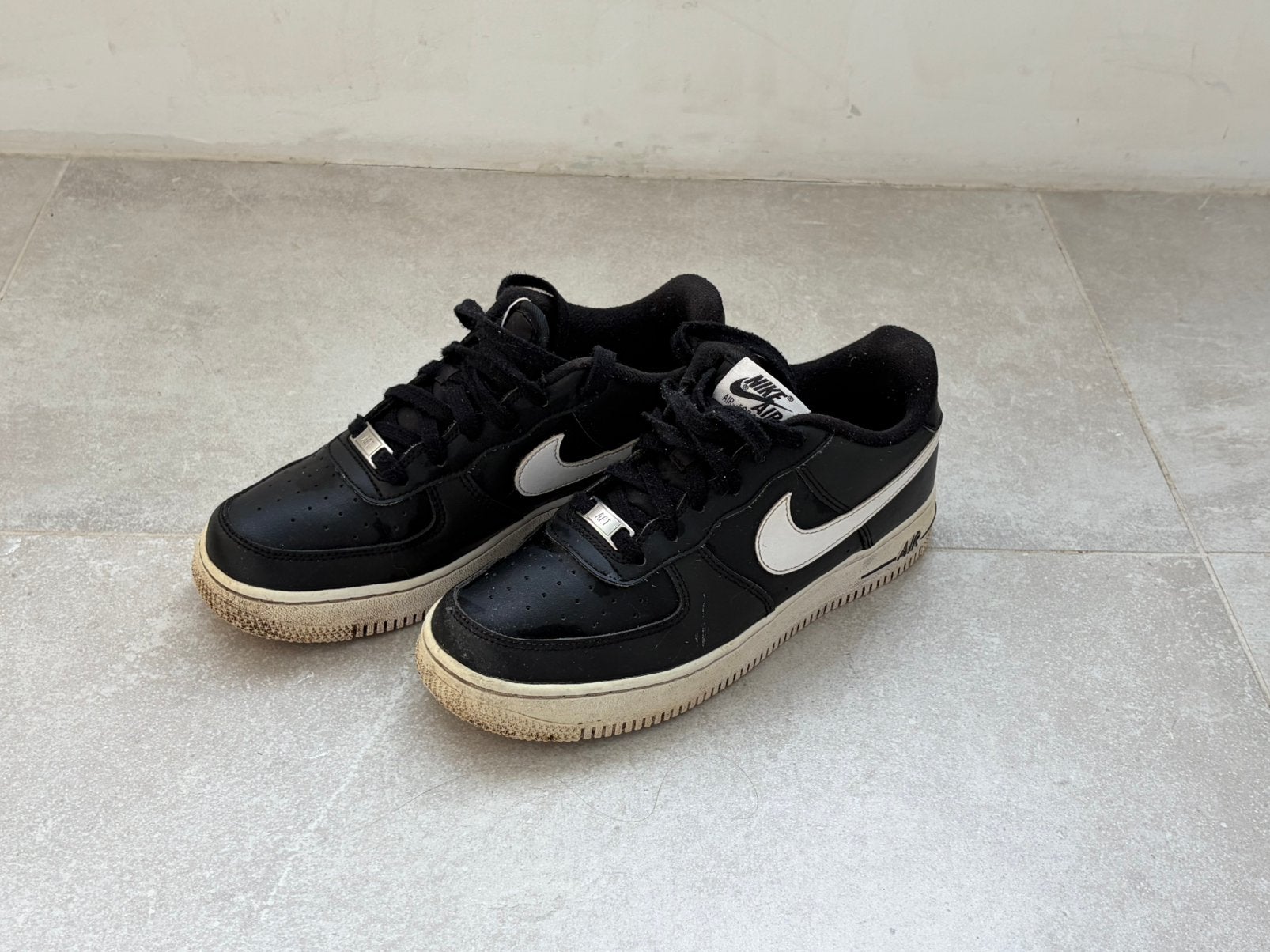 Nike Air Force 1, Ophalen of Verzenden, Zo goed als nieuw, Wit, Sneakers of Gympen
