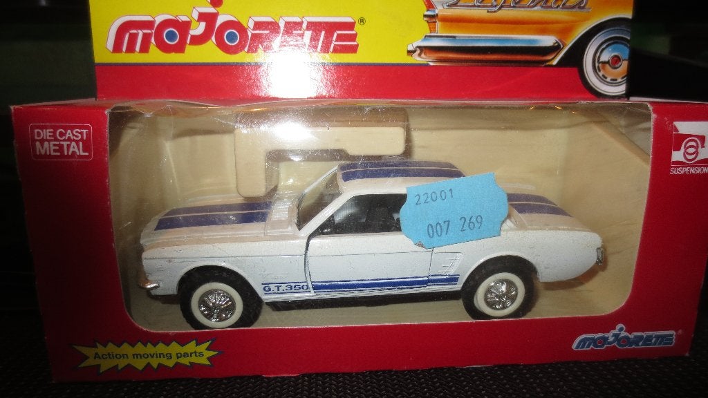 2 modeautos van Marjorette ford mustang in de verpakking, Hobby en Vrije tijd, Modelauto's | 1:24, Ophalen of Verzenden, Nieuw