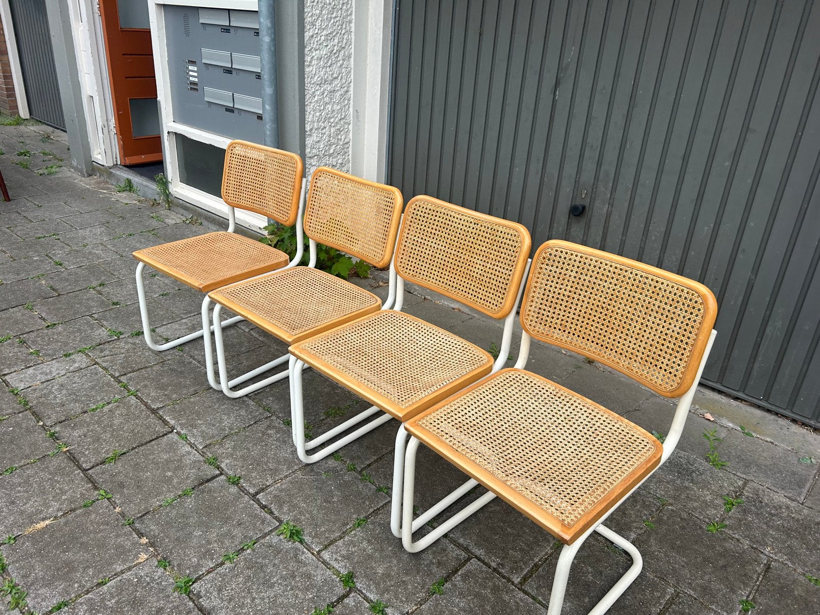 Vintage marcel breuer webbing eetkamerstoelen, Huis en Inrichting, Stoelen, Ophalen of Verzenden, Zo goed als nieuw, Bruin