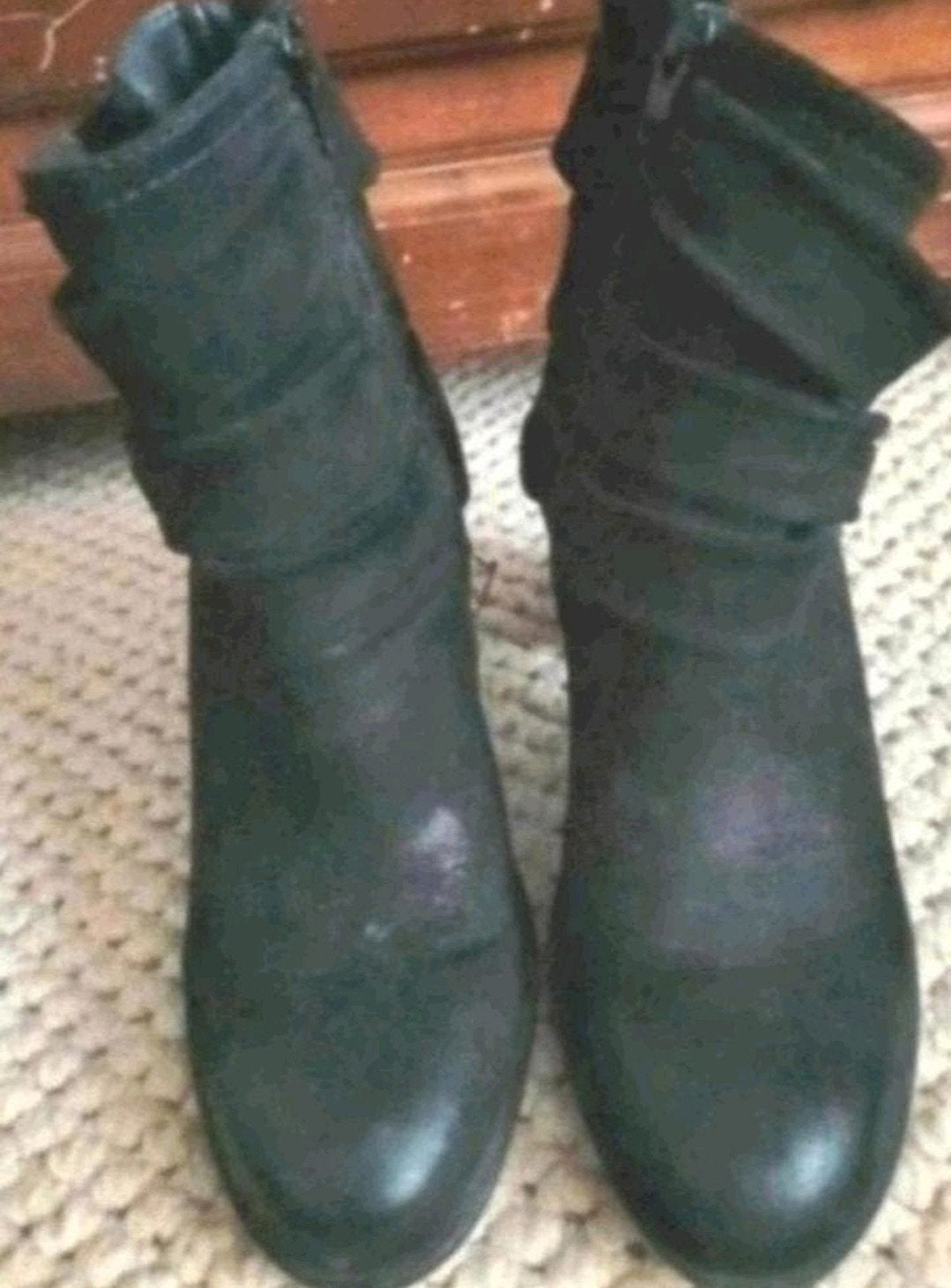 zwarte suède enkellaarsjes met bandjes om de schacht 38, Kleding | Dames, Schoenen, Verzenden, Zwart, Lage of Enkellaarzen, Onbekend