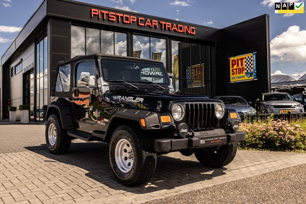 Jeep Wrangler 4.0i Hardtop Sahara, 177 PK, Nederlandse auto, Automaat, Startonderbreker, Gebruikt, Zwart