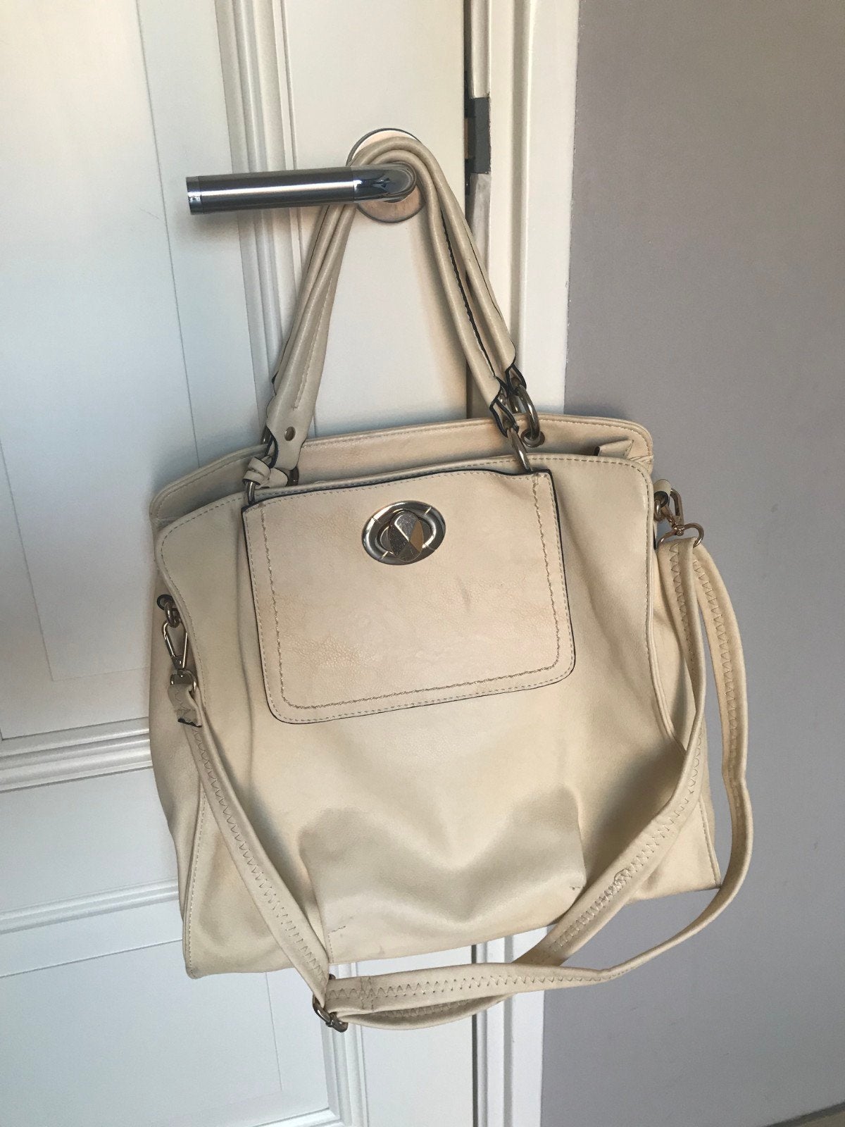Grote handtas schoudertas beige, 30 cm of meer, Beige, Minder dan 35 cm, Ophalen of Verzenden