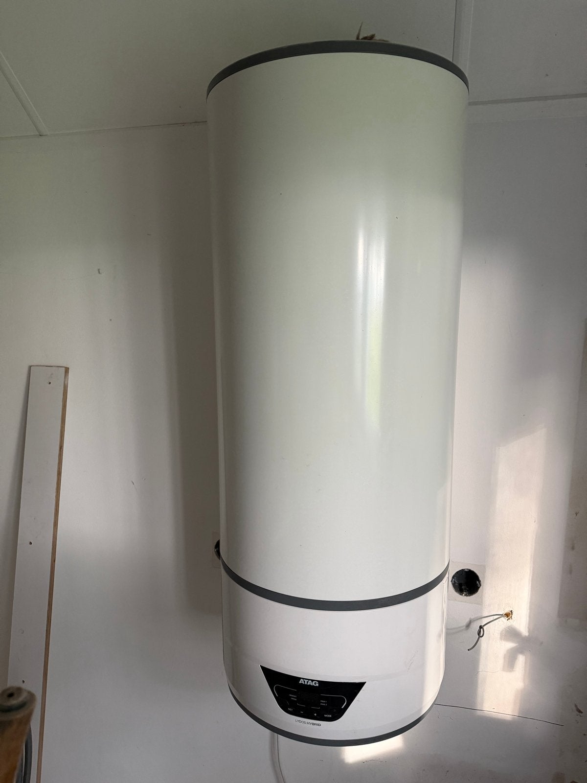ATAG Lydos Hybrid 100 liter boiler - Slechts 6 maanden oud, Doe-het-zelf en Verbouw, Ophalen, 100 liter of meer, Boiler, Minder dan 3 jaar oud