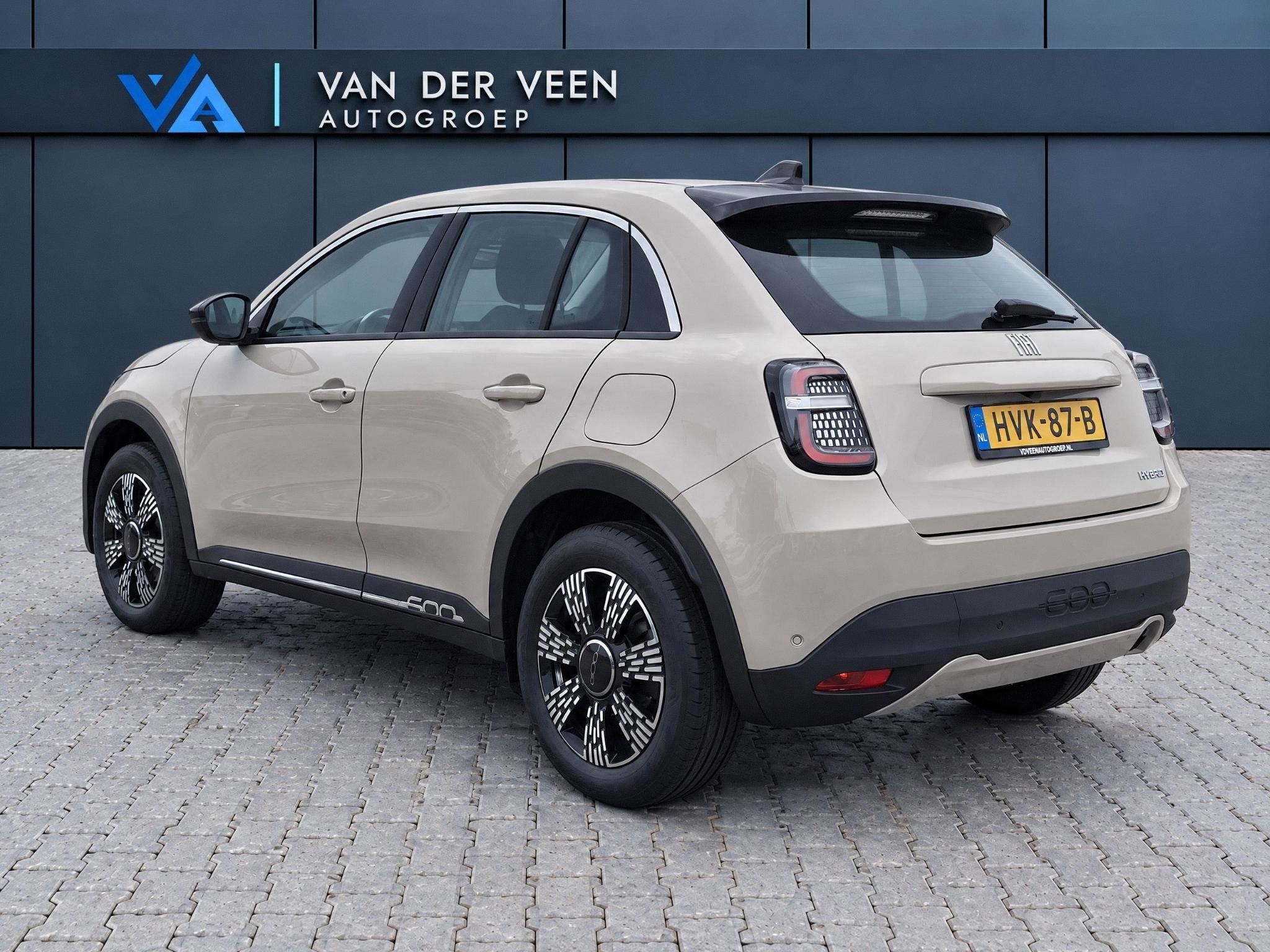 Fiat 600 1.2 Hybrid Pop | Incl. 12 maanden garantie | Cruise, Stof, Euro 6, 620 kg, Origineel Nederlands