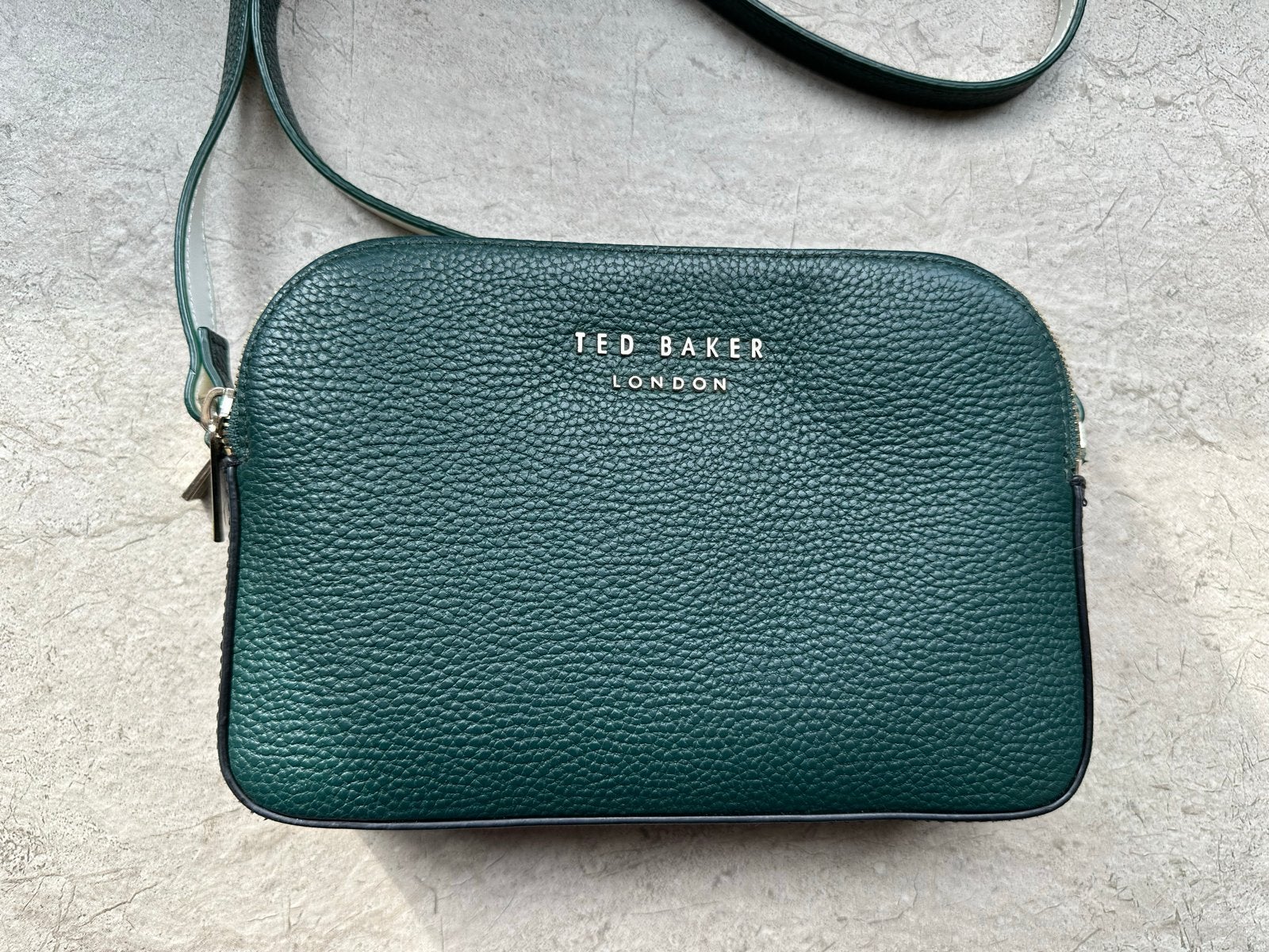 Ted Baker London Schoudertasje - Donkergroen, Ophalen of Verzenden, Zo goed als nieuw, Groen, Schoudertasje