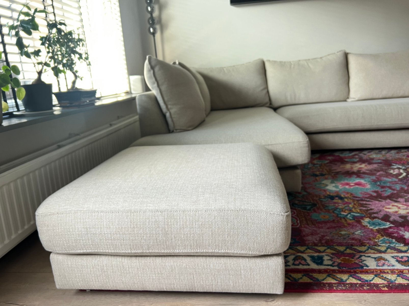 Hoekbank Tribeca incl. poef - Westwing, Ophalen, 250 tot 300 cm, Gebruikt, Kunststof