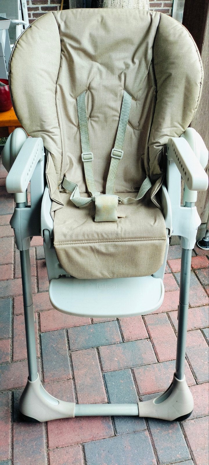 Chicco kinderstoel met afneembaar eetblad en gordel, Ophalen, Gebruikt, Inklapstoel, Gordel(s)