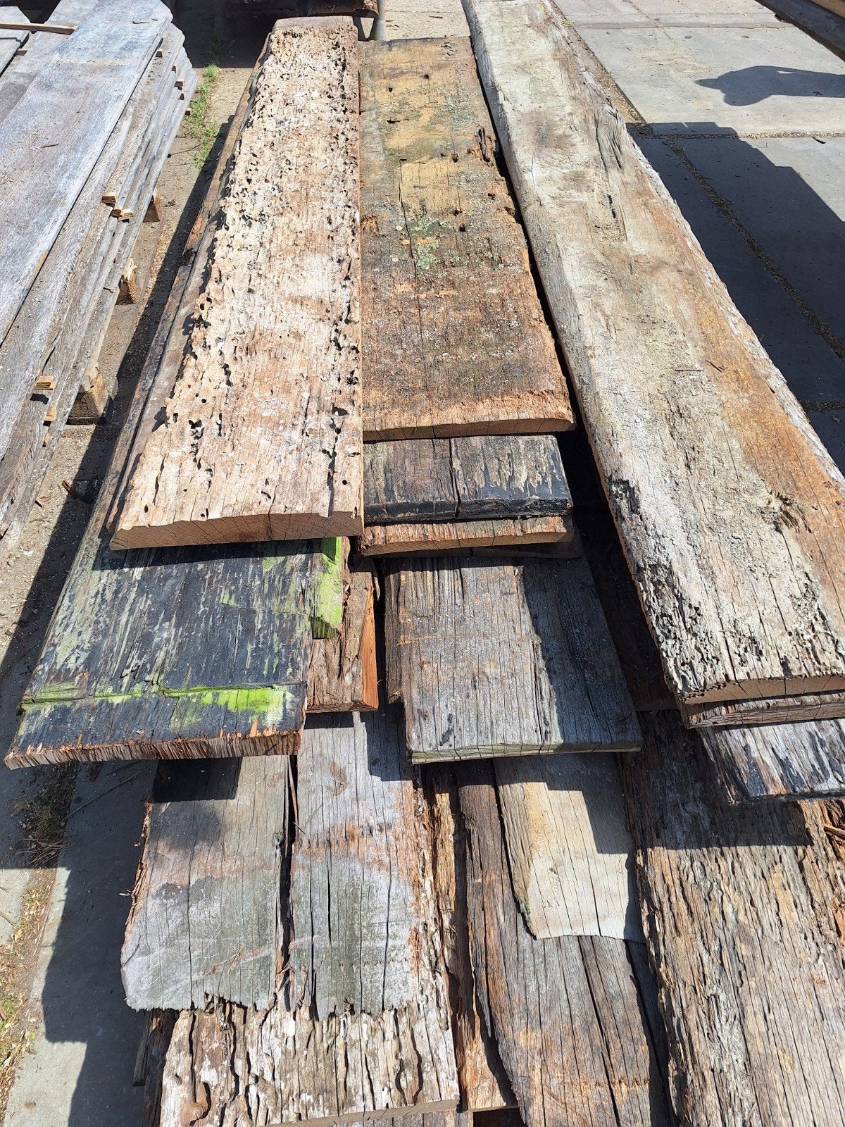 duurzaam  sloophout  planken  Hardhout  meerpaalplanken, 1 tot 2 meter, Minder dan 3 meter, Ophalen of Verzenden, Velsenstraat  2