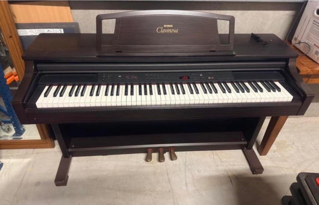 Yamaha Clavinova Digitaal Piano - Donkerbruin, Ophalen, Gebruikt, Bruin, Digitaal