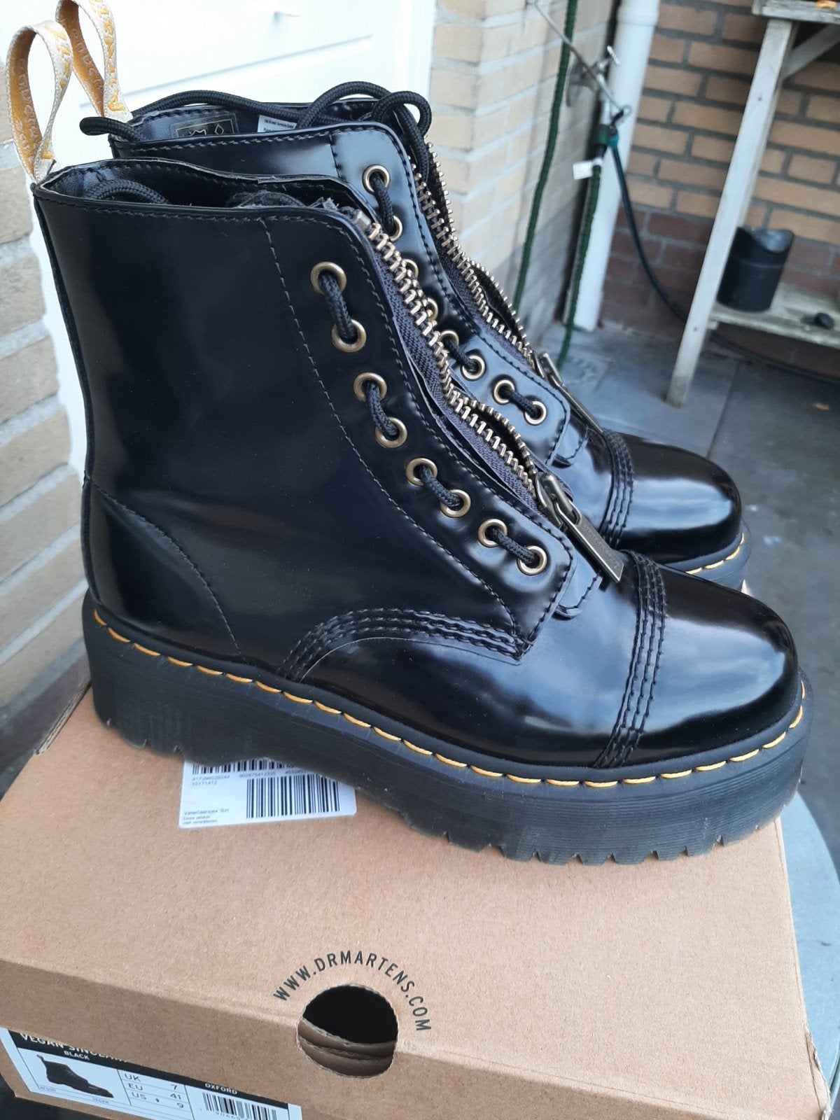 Dr Martens Vegan Sinclair Black maat 41, Kleding | Dames, Zwart, Lage of Enkellaarzen, Nieuw, Ophalen of Verzenden