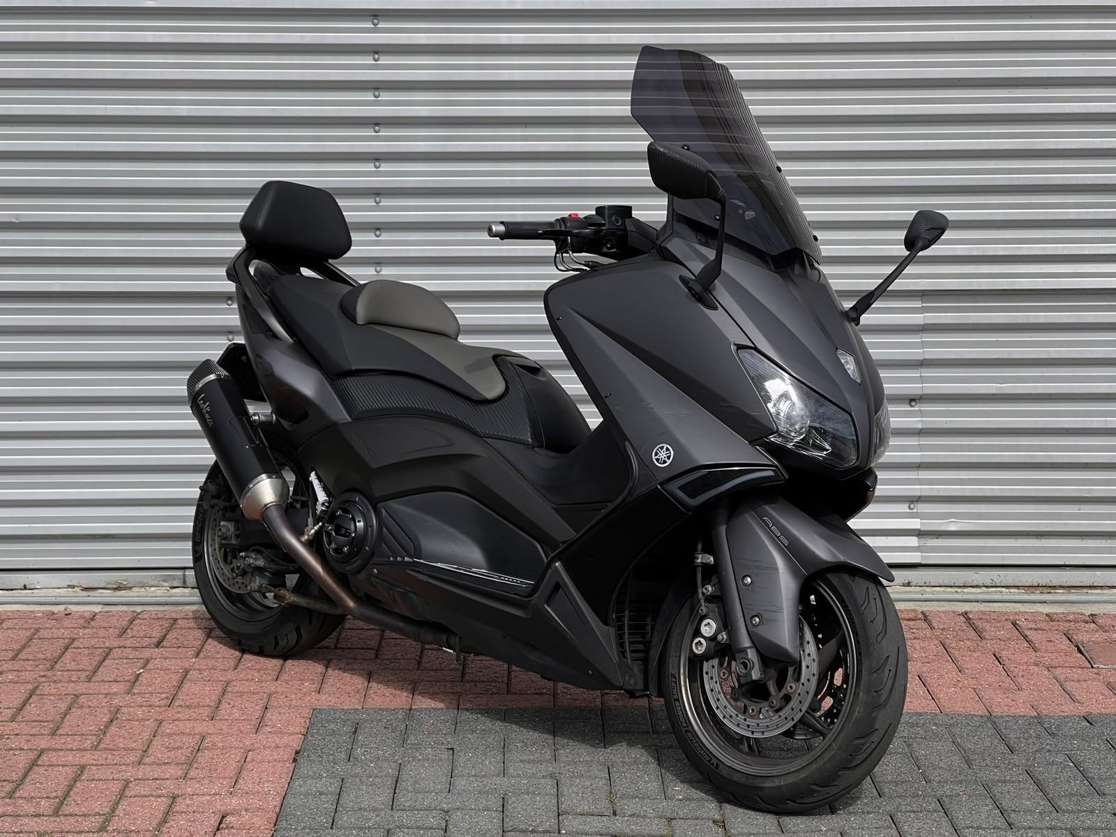 Yamaha TMAX 530/2014/Leovince/Handvatverwarming, Automaat, ABS, 12 t/m 35 kW, Scooter