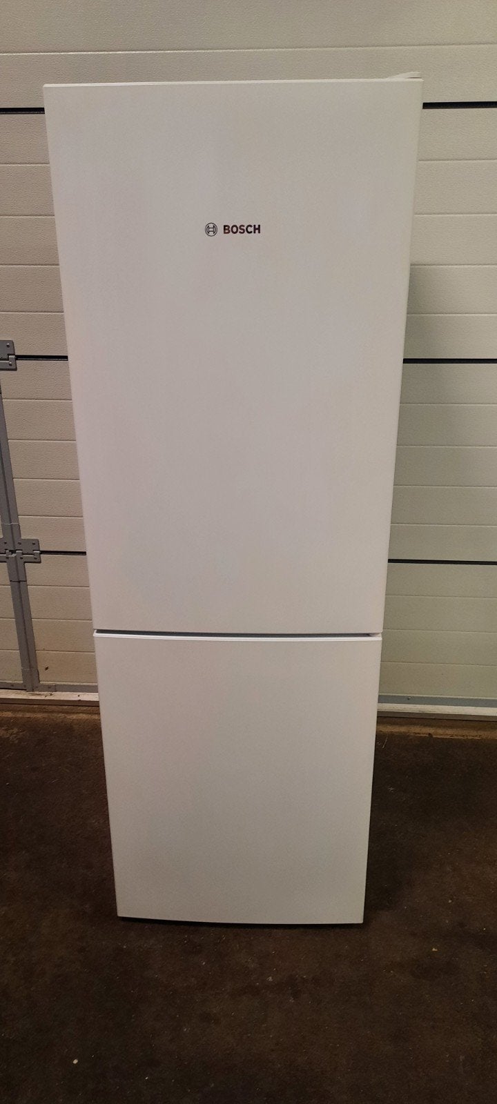 Bosch koelvriescombinatie no frost A++, Witgoed en Apparatuur, Ophalen, 200 liter of meer, Met aparte vriezer, 160 cm of meer