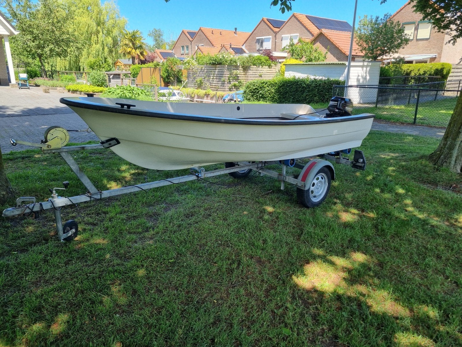 Elan T401 polyester boot, Watersport en Boten, Vis- en Consoleboten, Buitenboordmotor, Polyester, Ophalen
