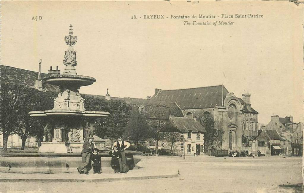 381-476-017 Bayeux Fontaine de Moutier, Verzenden, Voor 1920, Frankrijk