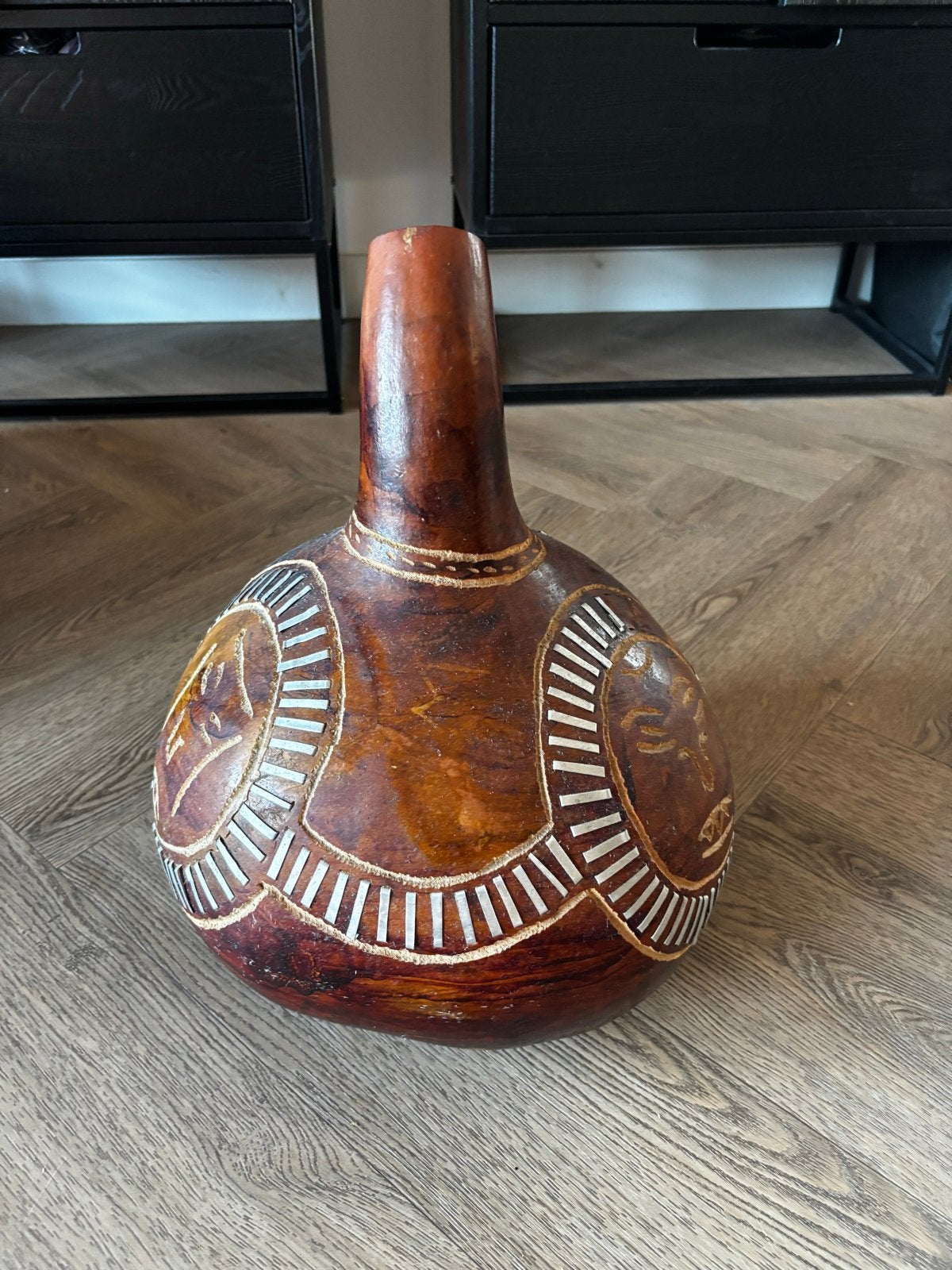 Decoratieve Kalebas Vaas met Afrikaanse Motieven, Ophalen, Afrika, Handgemaakt, Vaas