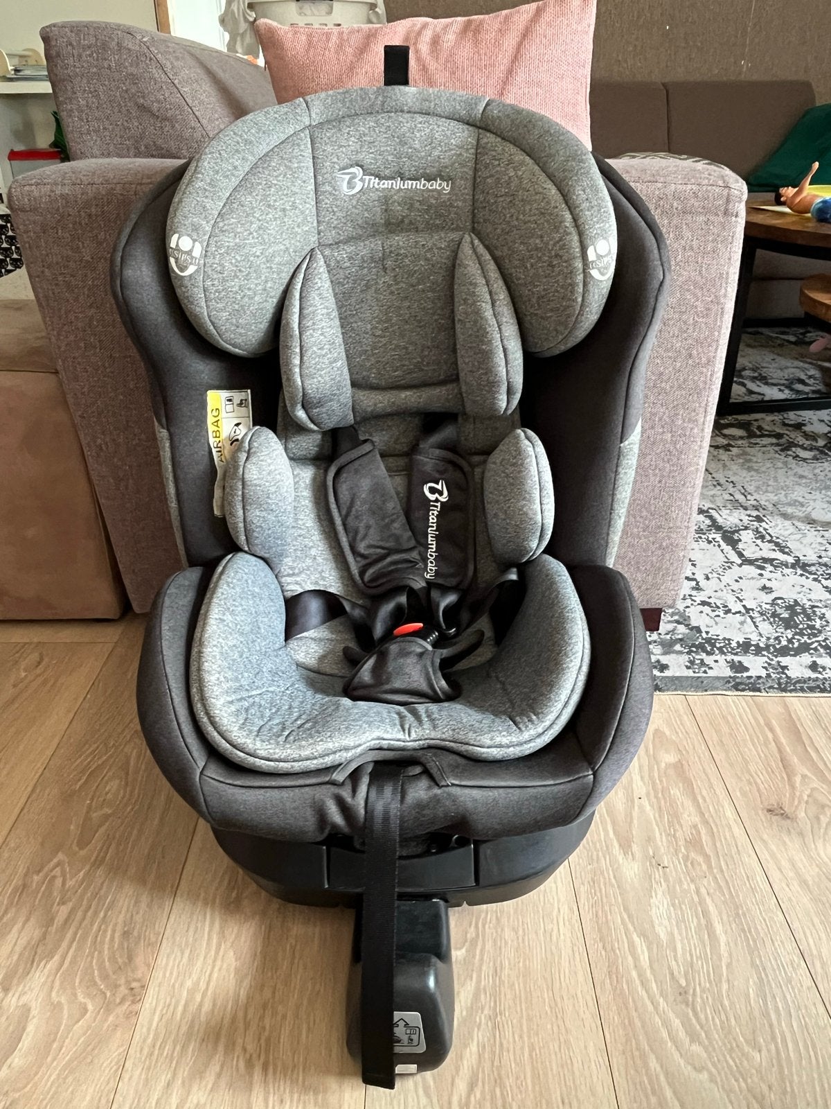 Titaniumbaby Autostoel Isofix 360 Draaibaar, Autogordel of Isofix, Verstelbare rugleuning, Zo goed als nieuw, Ophalen