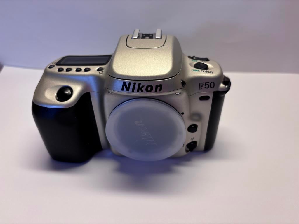 Nikon F50 Spiegelreflexcamera, Ophalen of Verzenden, Zo goed als nieuw, Spiegelreflex, Nikon