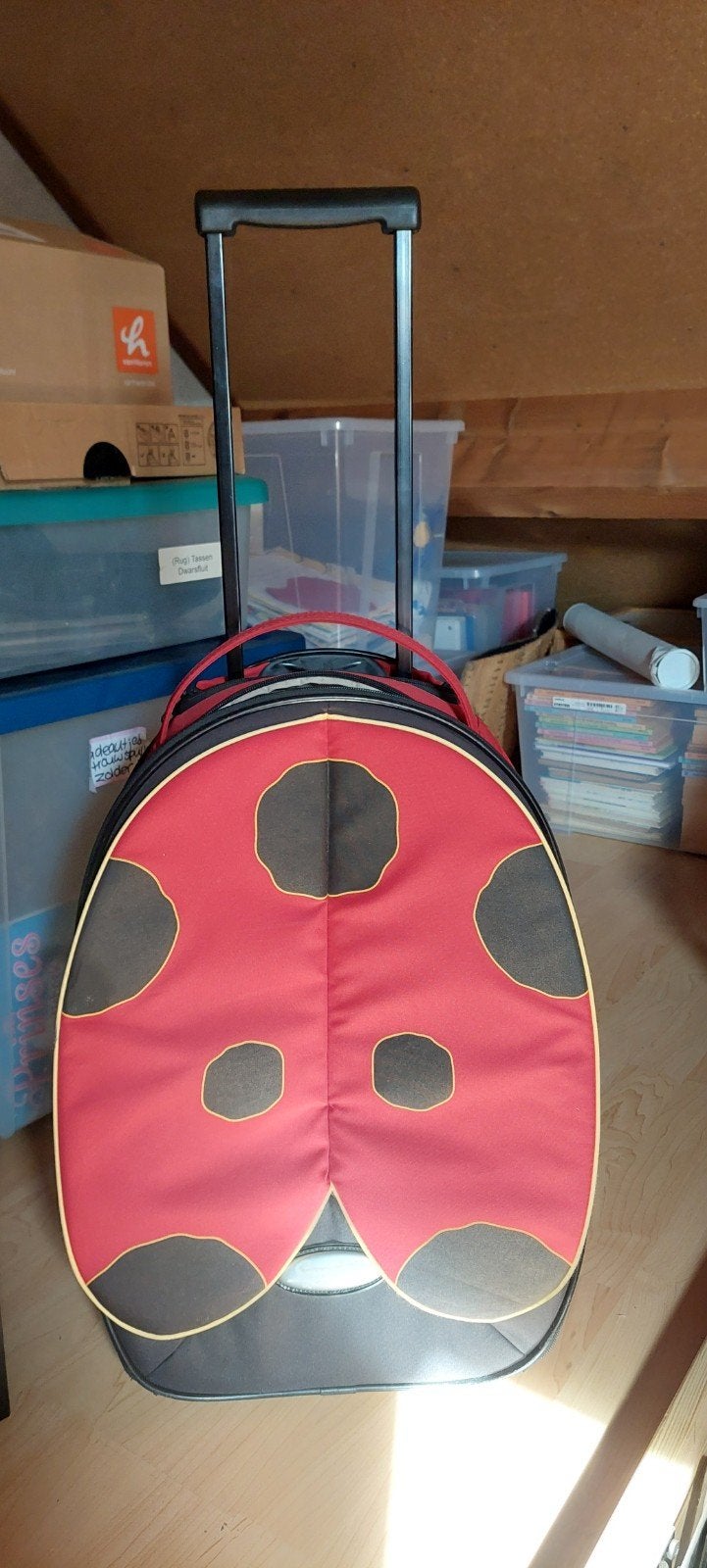 Leuke lieveheersbeestje kinderkoffer met wieltjes, Ophalen, Minder dan 35 cm, Zo goed als nieuw, Rood