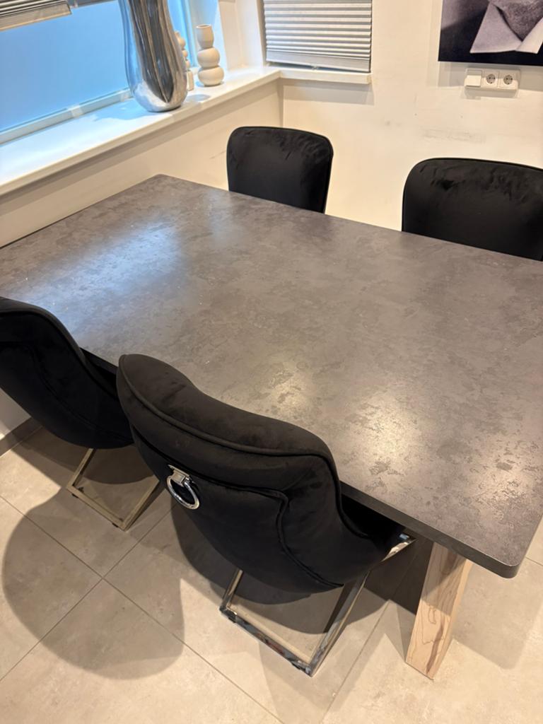 Tafel met 4 stoelen, Ophalen, Gebruikt, 50 tot 100 cm, 150 tot 200 cm