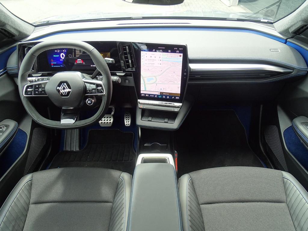 Renault Scenic E-Tech EV87 long range esprit Alpine NU 5 JAA, Met garantie (alle), Leder en Stof, Wit, 218 pk
