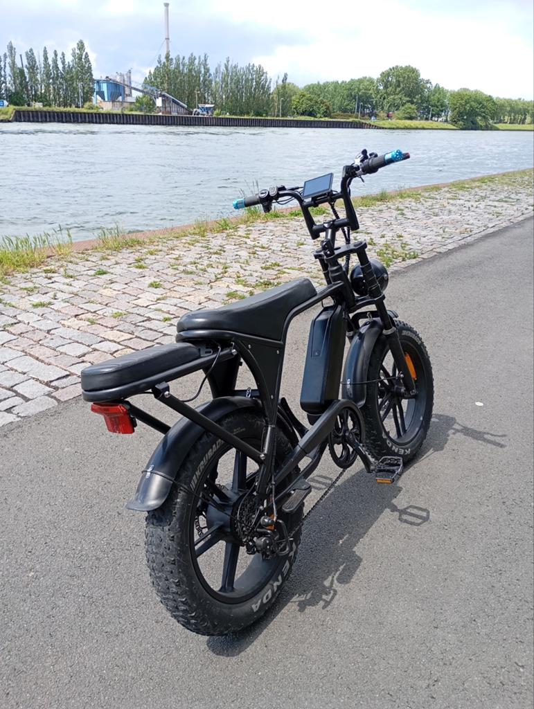 Fatbike v8, Fietsen en Brommers, Elektrische fietsen, Overige merken, Ophalen of Verzenden, Zo goed als nieuw, Minder dan 47 cm