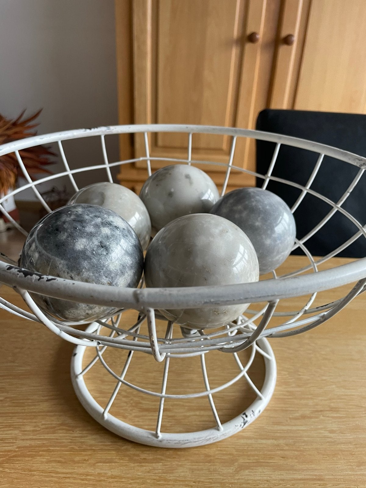 Marmeren decoratiebollen met etagère, Ophalen of Verzenden, Zo goed als nieuw, Modern, Grijs