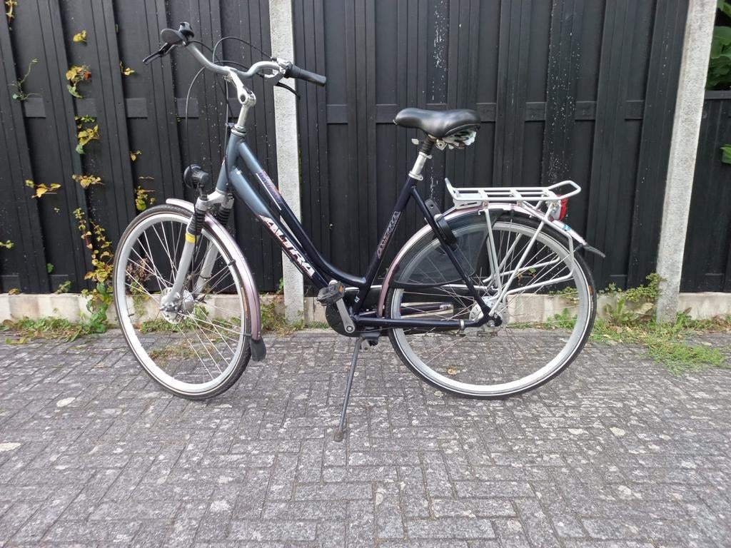 Fijne damesfiets, alles werkt. Framemaat 53, Gebruikt, Versnellingen, 50 tot 53 cm, Ophalen