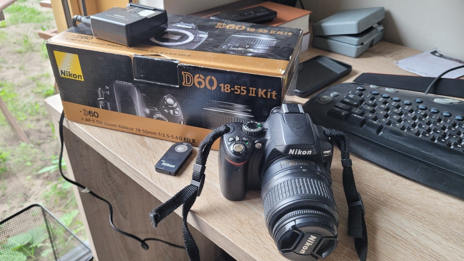 Nikon D60 Spiegelreflexcamera met 18-55mm lens, Audio, Tv en Foto, Fotocamera's Digitaal, Ingebouwde flitser, Gebruikt, Spiegelreflex