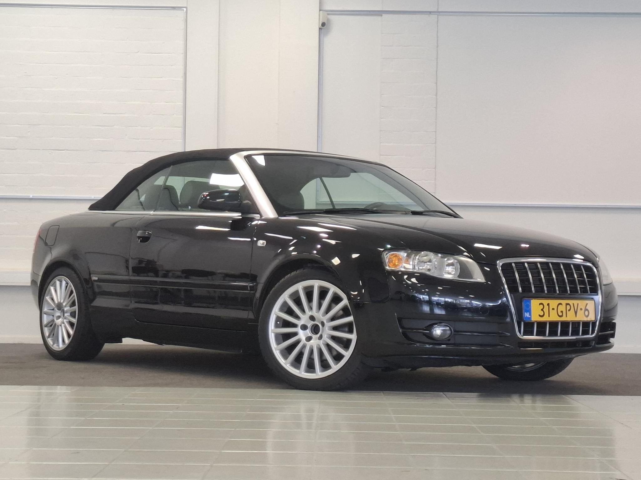 Audi A4 Cabriolet 1.8 Turbo Pro Line Automaat Leer, Auto's, Stof, Gebruikt, Zwart, 4 cilinders