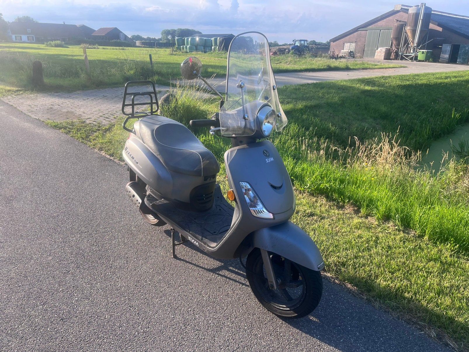 Sym fiddle 2, Ophalen, Gebruikt, Maximaal 45 km/u, Benzine