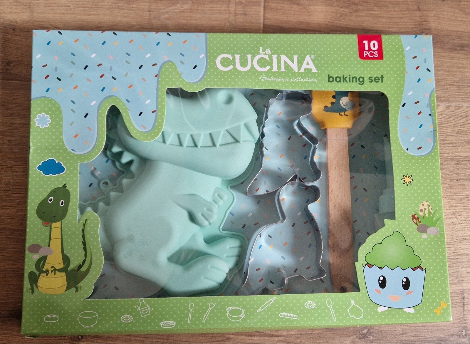 La Cucina Dinosaurus bakset 10-delig NIEUW, Ophalen of Verzenden, Nieuw, Bakvorm