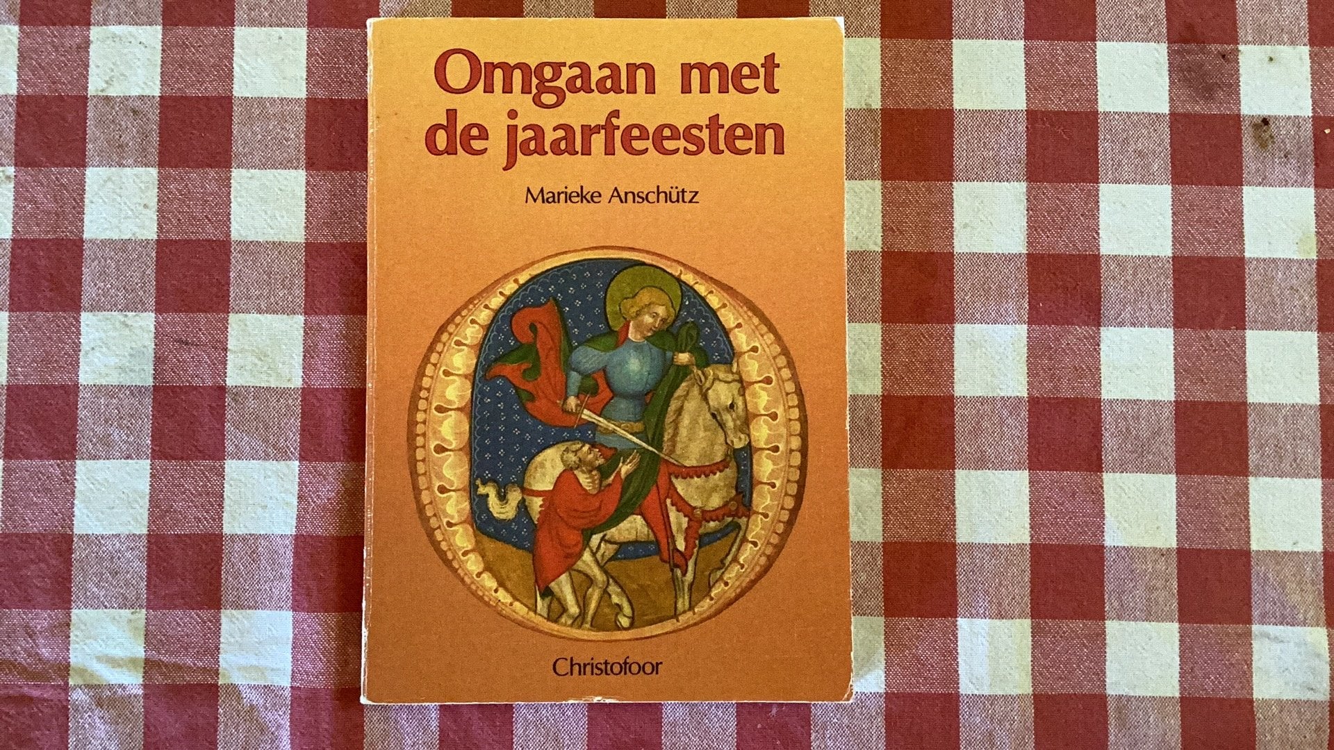 M. Anschutz - Omgaan met de jaarfeesten, Ophalen of Verzenden, Zo goed als nieuw, Overige onderwerpen, M. Anschutz