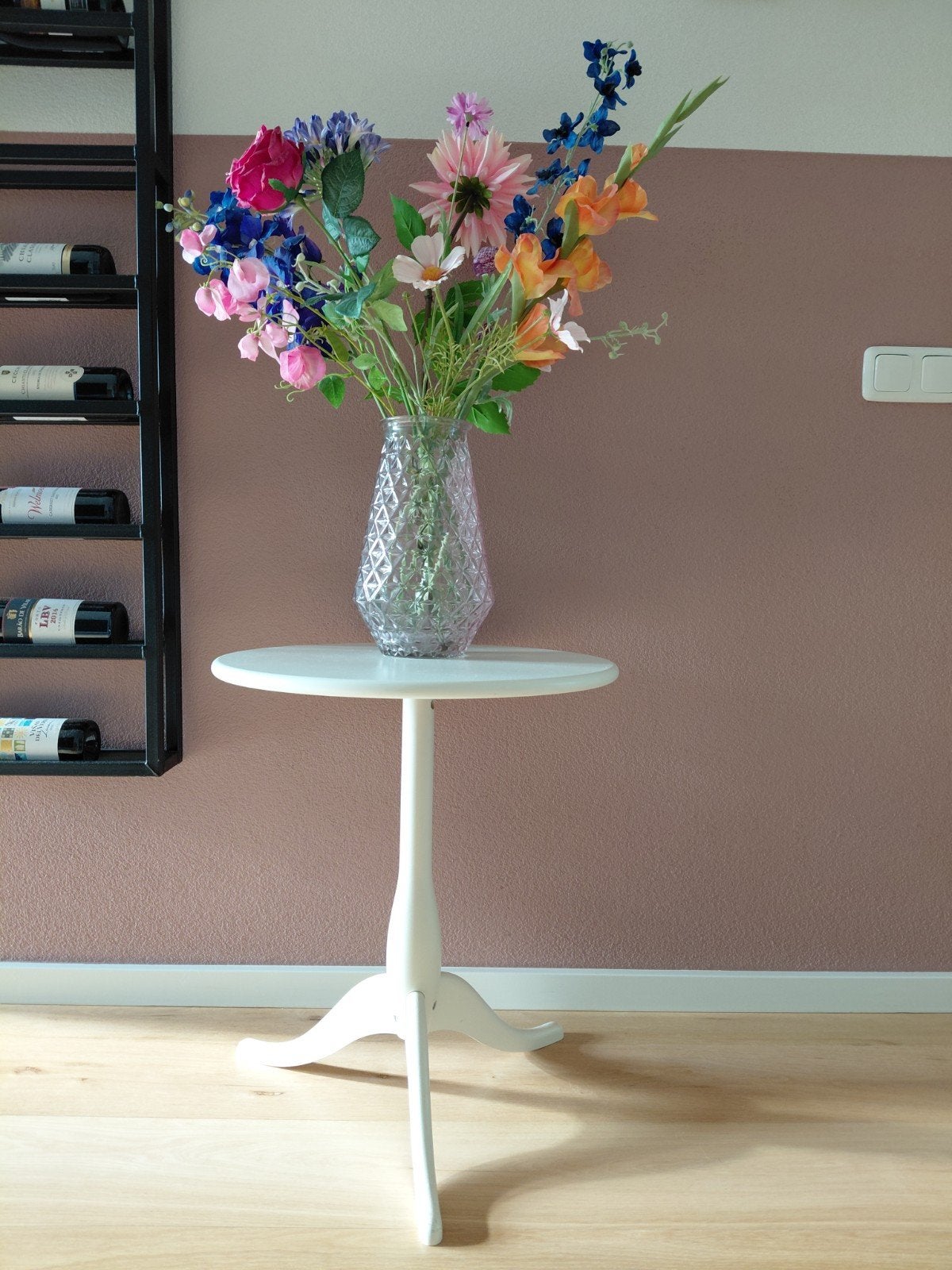 Bijzettafel wit 50cm diameter, Ophalen, Zo goed als nieuw