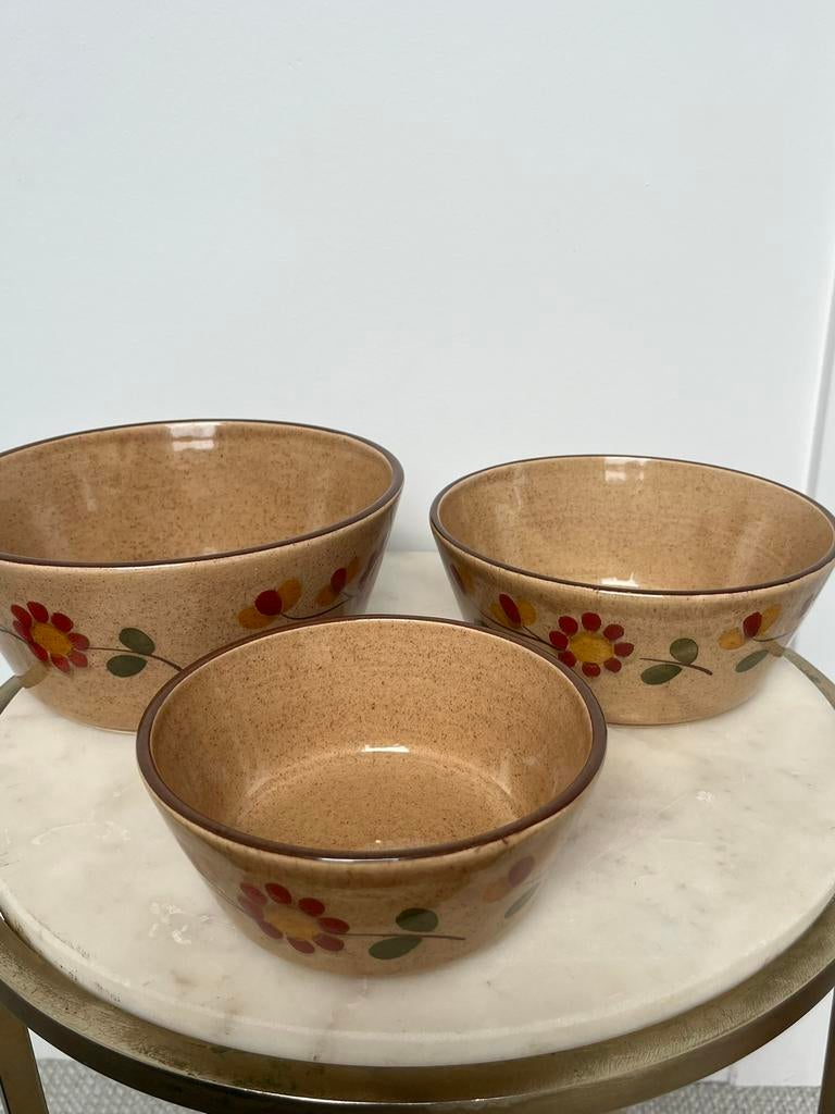 Vintage handgeschilderde West Germany nestschalen – Zeller, Huis en Inrichting, Gebruikt, Keramiek, Ophalen of Verzenden, Schaal of Schalen