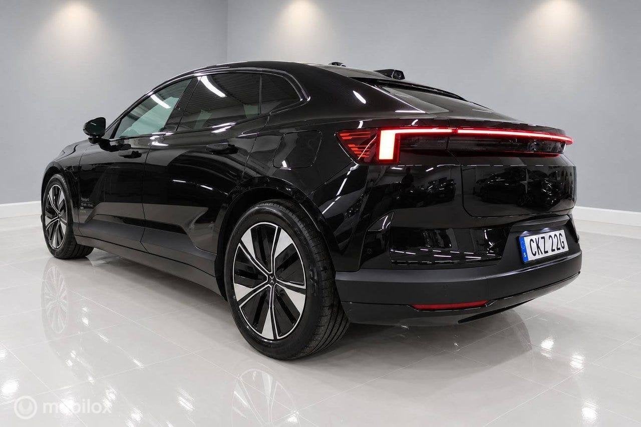 Polestar 4 Long Range Single motor Plus Pilot 100 kWh, Auto's, Automaat, Dealer onderhouden, Achterwielaandrijving, 100 kWh
